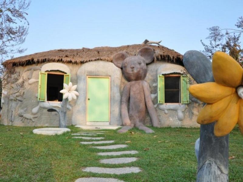 Naidee Sculptured Huts Hotel Хуа Хин Екстериор снимка